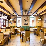 Traube Ruedesheim Otel 4*