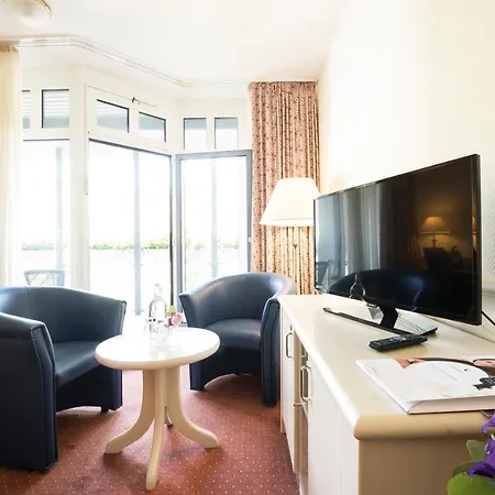 Traube Ruedesheim Rüdesheim nad Renem