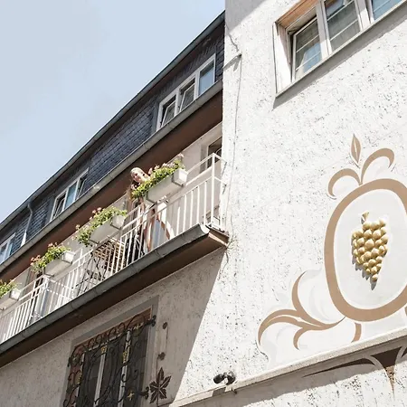 Traube Ruedesheim Rüdesheim am Rhein