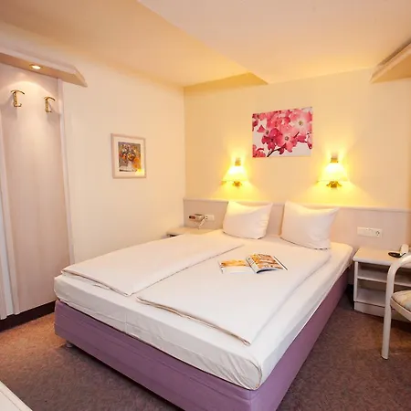 Traube Ruedesheim 4* 吕德斯海姆