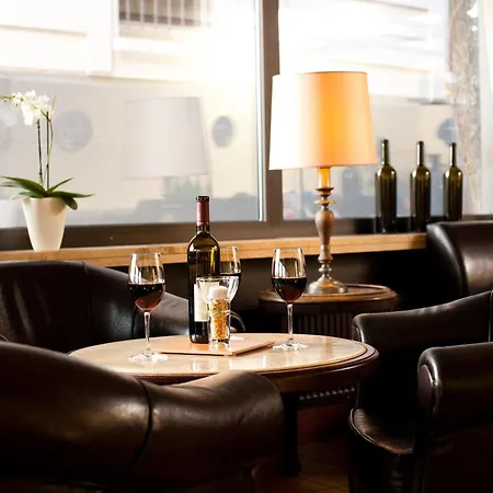 Traube Ruedesheim Hotel Rüdesheim nad Renem